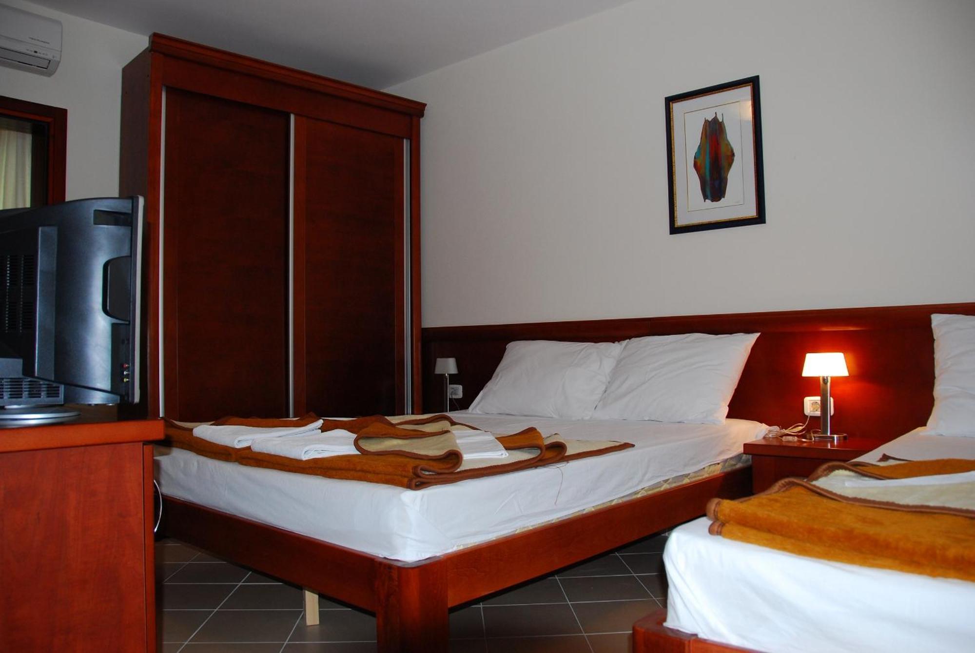 Apartments Krapina Budva Exterior foto