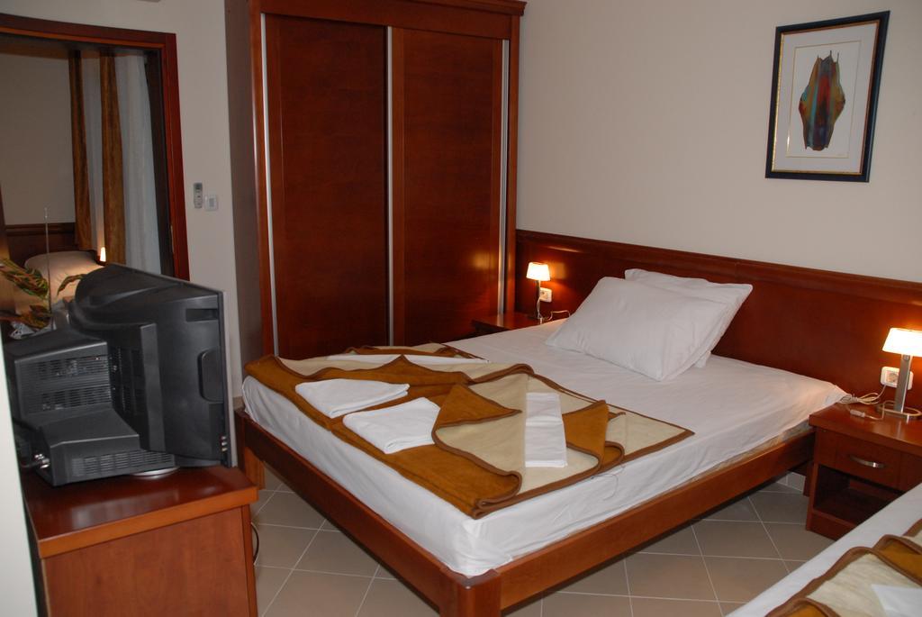 Apartments Krapina Budva Exterior foto
